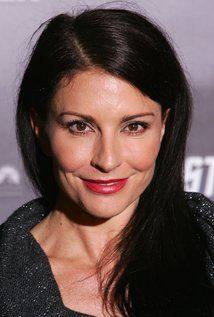 Simmone Mackinnon