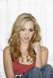 Andrea Bowen