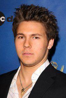 Scott Clifton