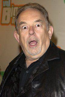 Robin Leach