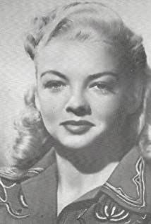 Myrna Dell